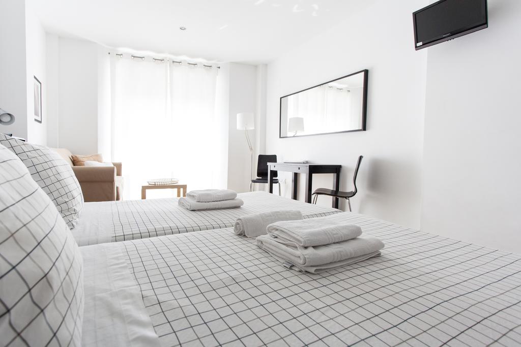 Apartamentos Edificio Constitucion เซบีญา ห้อง รูปภาพ