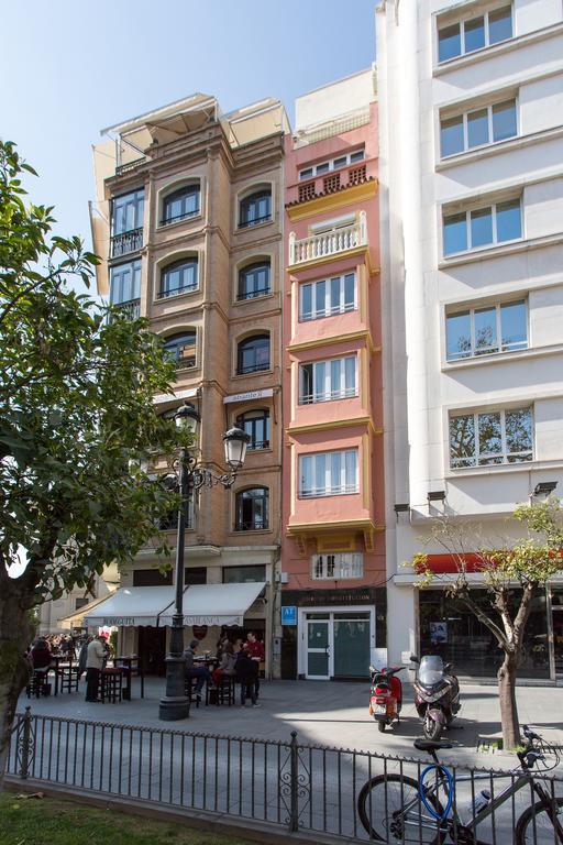 Apartamentos Edificio Constitucion เซบีญา ห้อง รูปภาพ