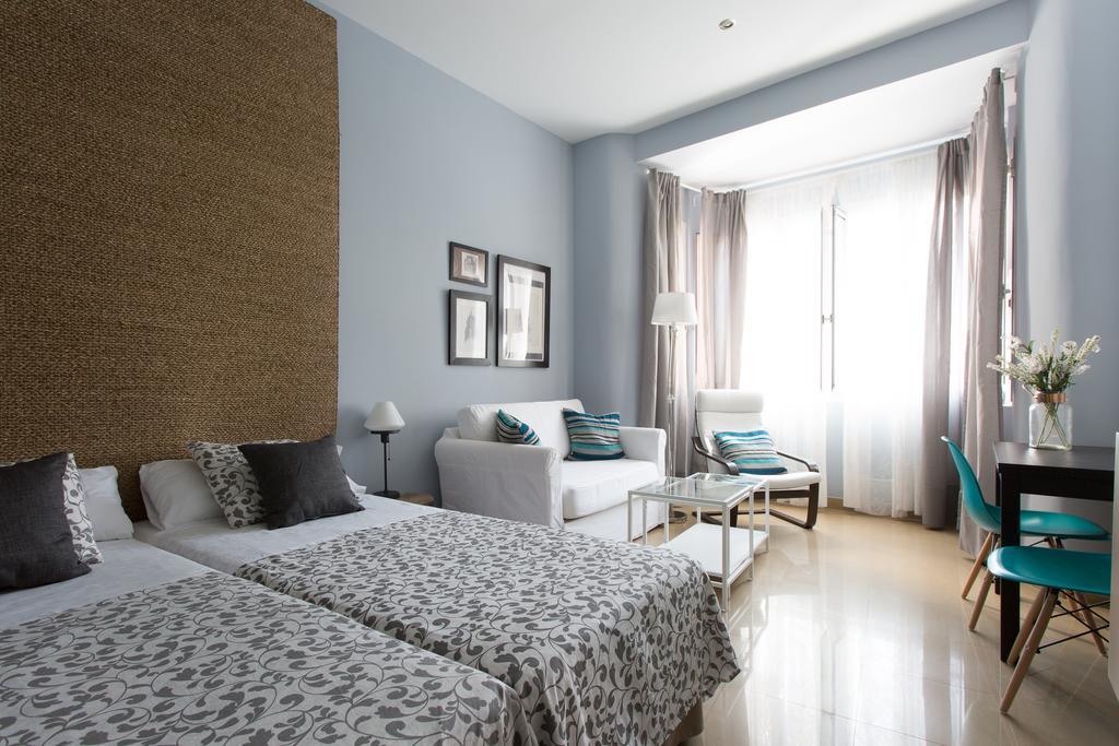 Apartamentos Edificio Constitucion เซบีญา ห้อง รูปภาพ
